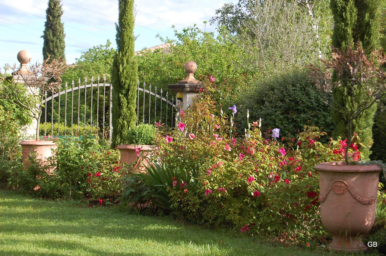 Le Mas Des Clots Upie Exterior photo
